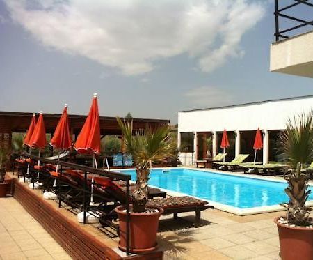 Omega Mamaia Nord Hotel Năvodari Eksteriør billede